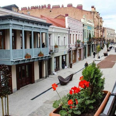 Art House Apartment Tbilisi Bagian luar foto