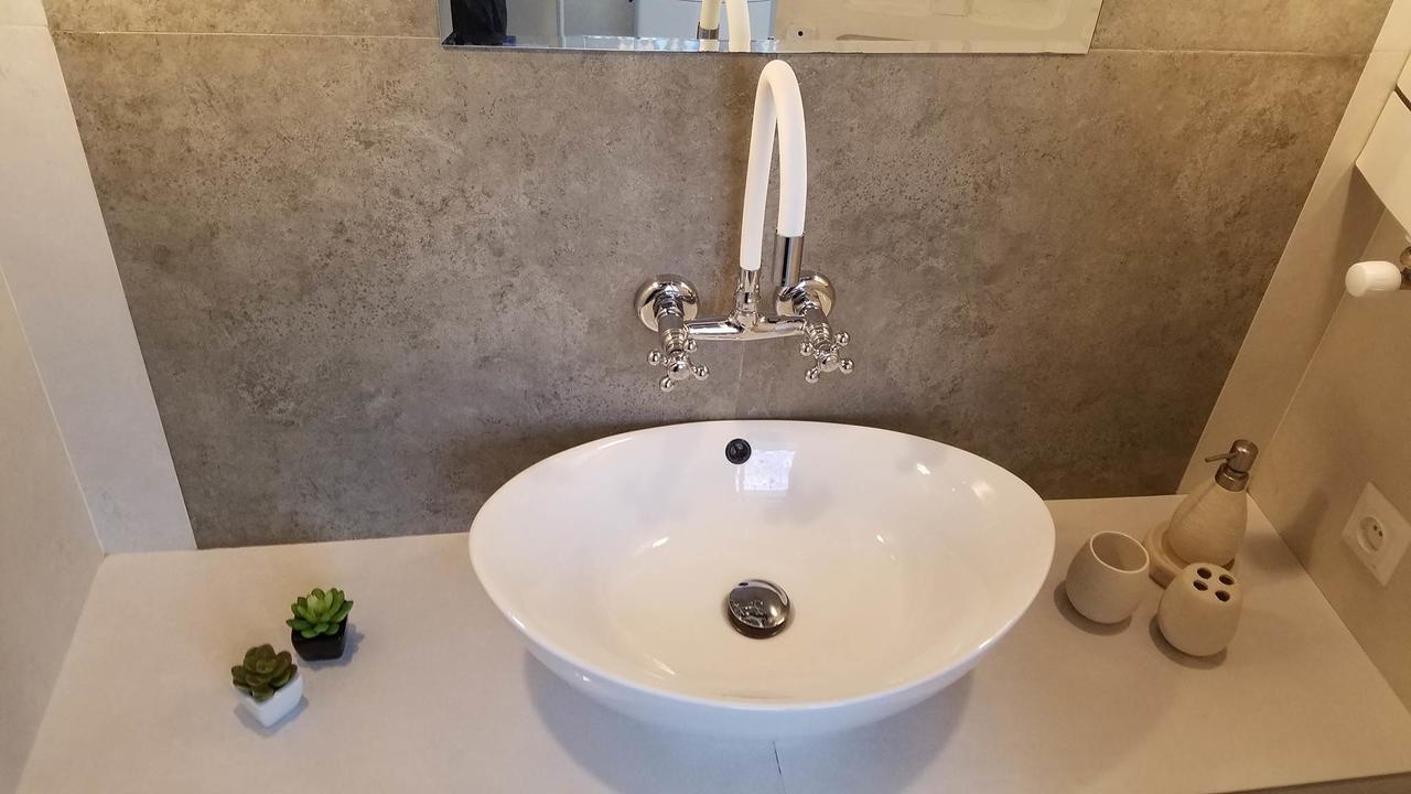 Art House Apartment Tbilisi Bagian luar foto